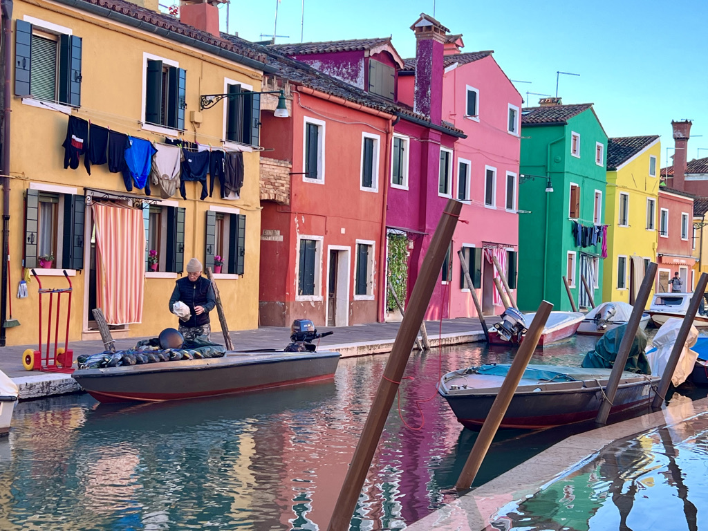 Day 4: Burano & Murano — Islands of Color and Craft 🇮🇹