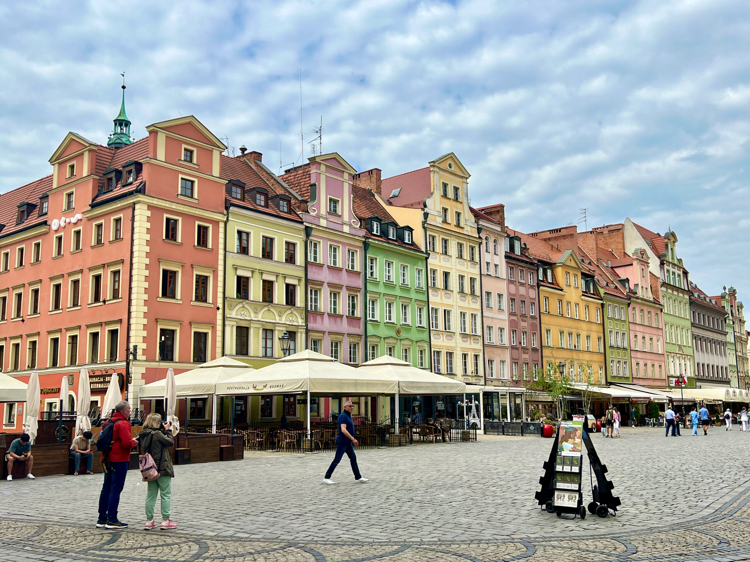 Wrocław: The Cocktail of Europe 🇵🇱