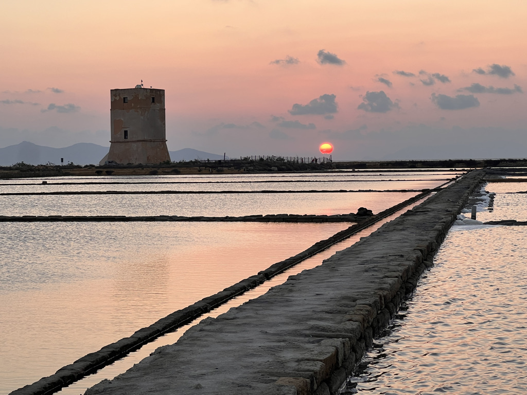 Salt, Sunsets, and a Perfect Send-Off in Western Sicily 🇮🇹