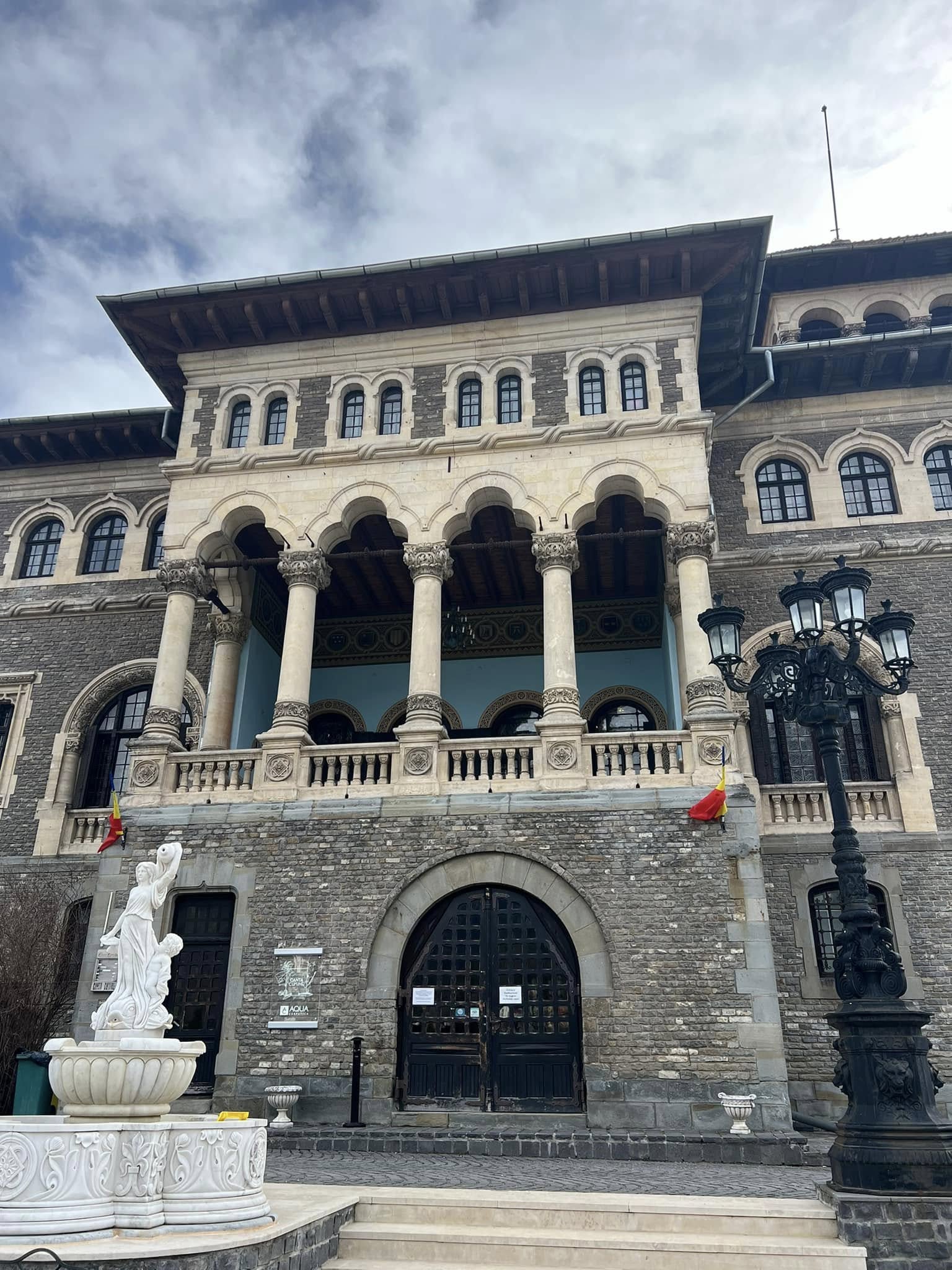 Nevermore & Masterpieces at Cantacuzino Castle 🇷🇴