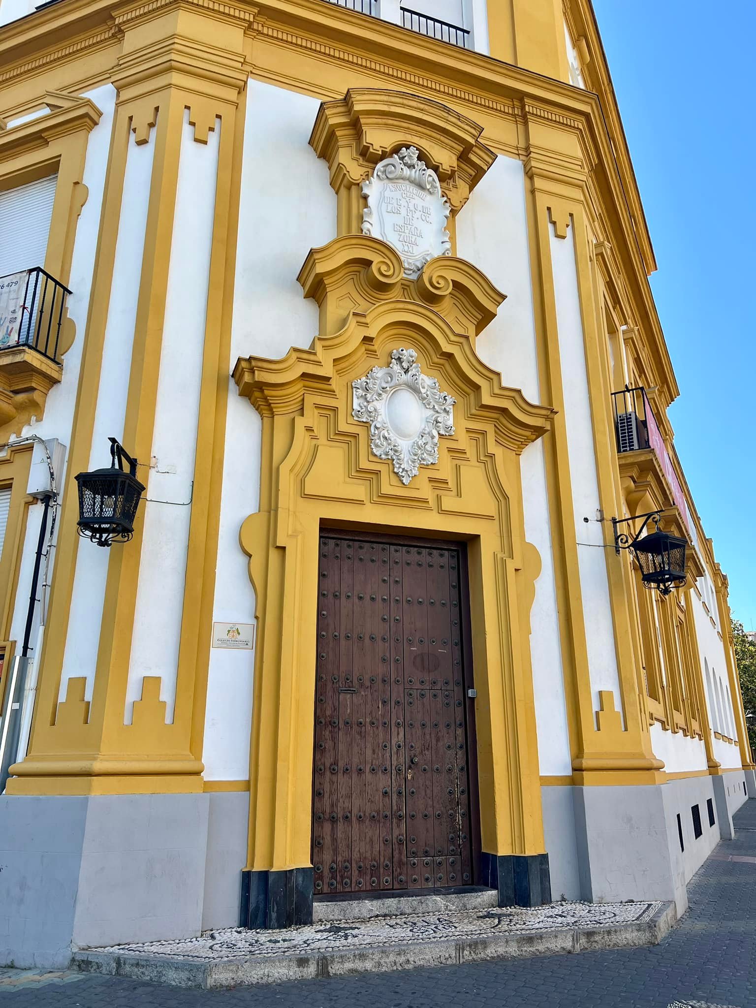 Bridges, Brotherhoods, and the Quiet Majesty of Córdoba 🇪🇸