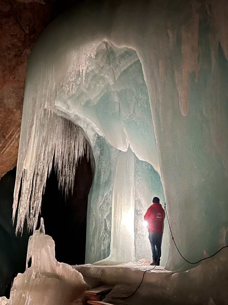 Into the Heart of Ice: Exploring Eisriesenwelt, Austria’s Ice Cave 🇦🇹