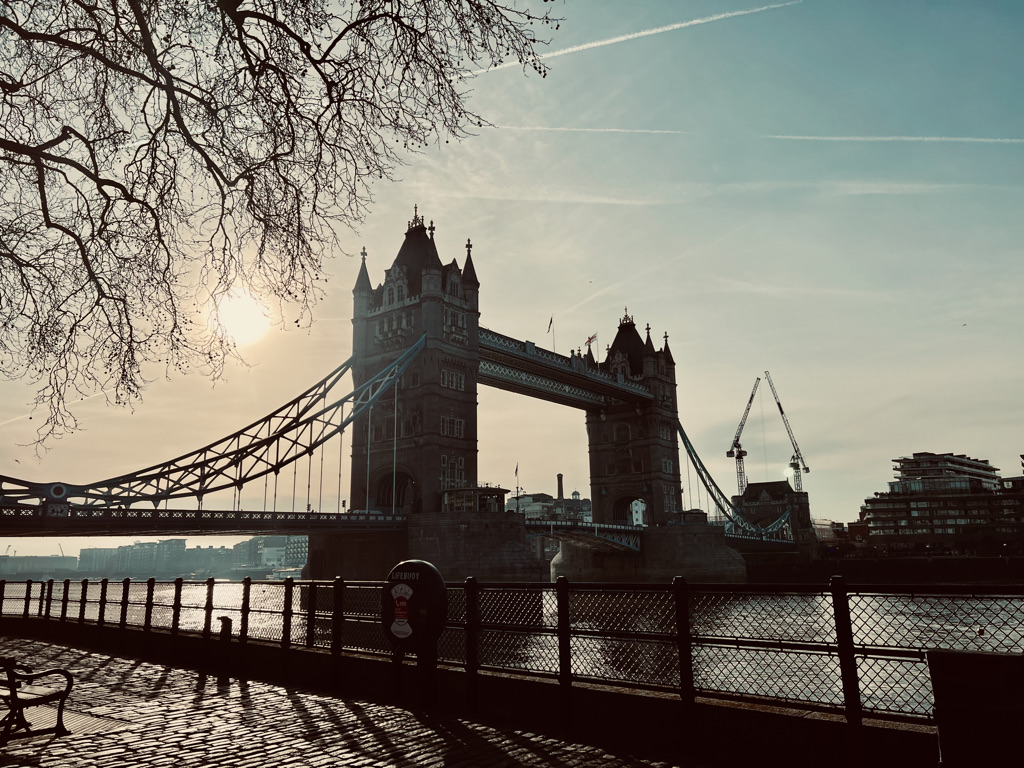 Arrival in London — Bridges, Franklin, and the Sky Garden 🏴󠁧󠁢󠁥󠁮󠁧󠁿 🇬🇧